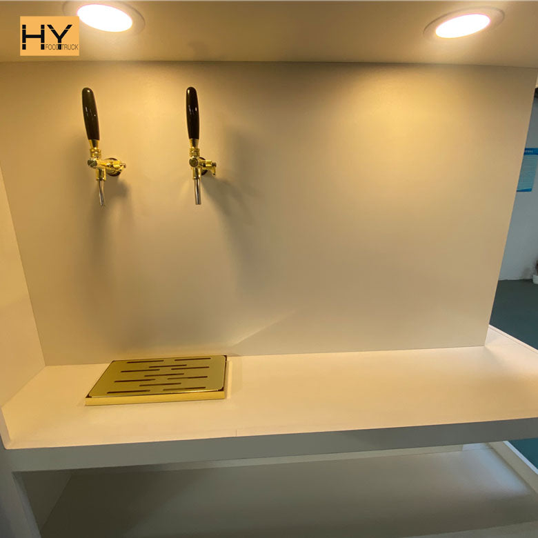 Wedding Bar mobile tricycle interior featuring 4–6 beer and wine taps and elegant counter design.