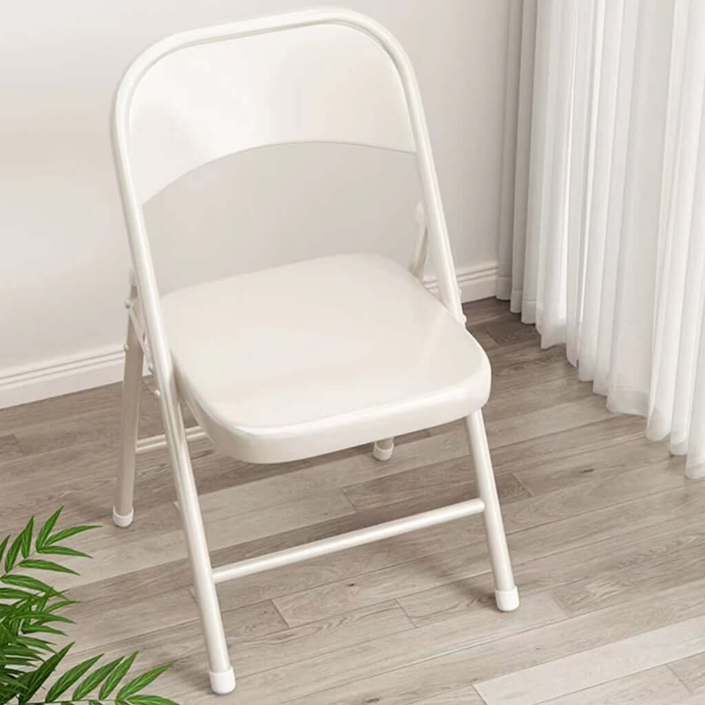 Metal Outdoor Chairs – Perfect for Stylish Dining Tables – On Sale Now